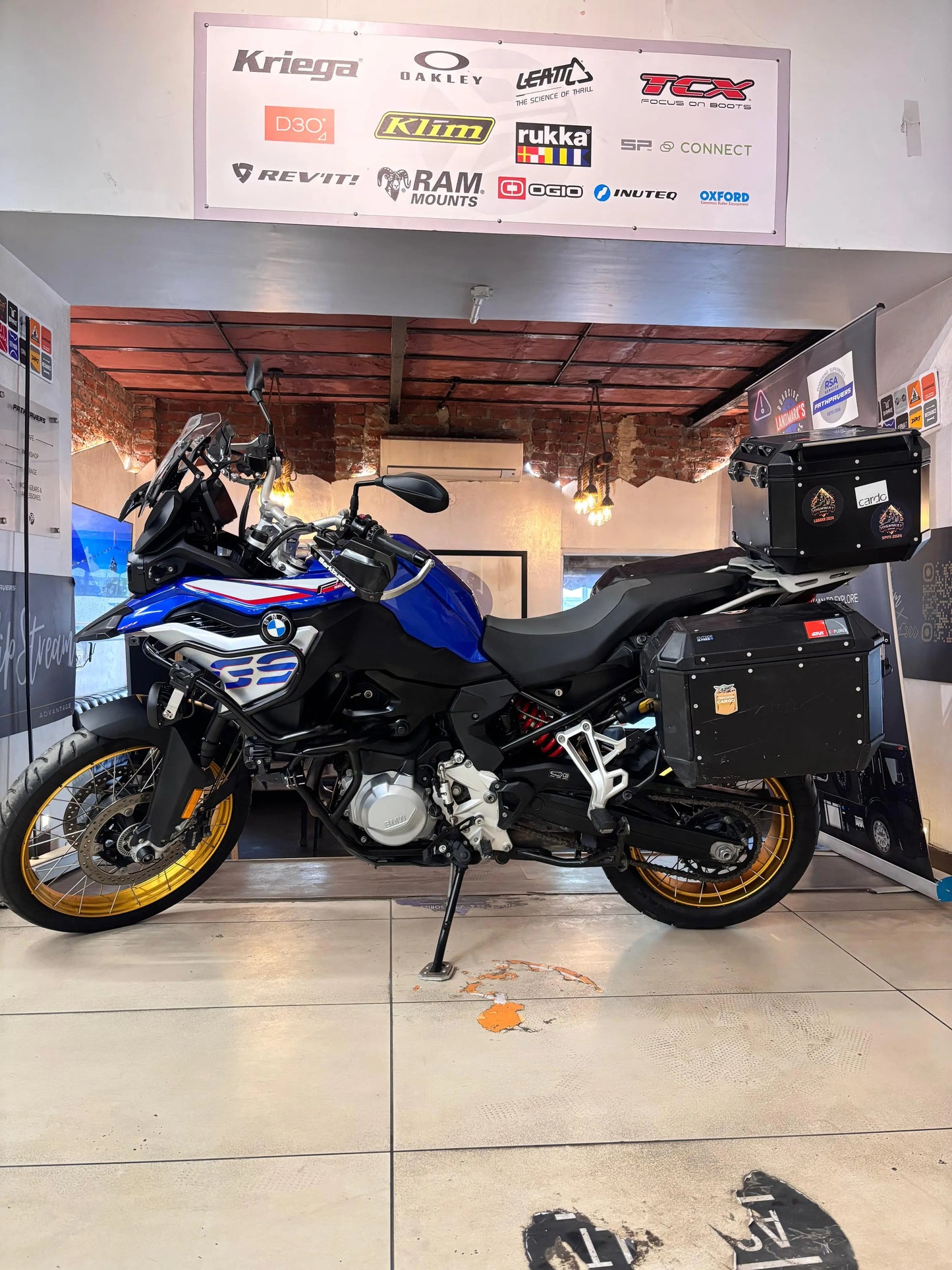 BMW F850GS (2022 - UP 16 REGISTERED) FOR SALE