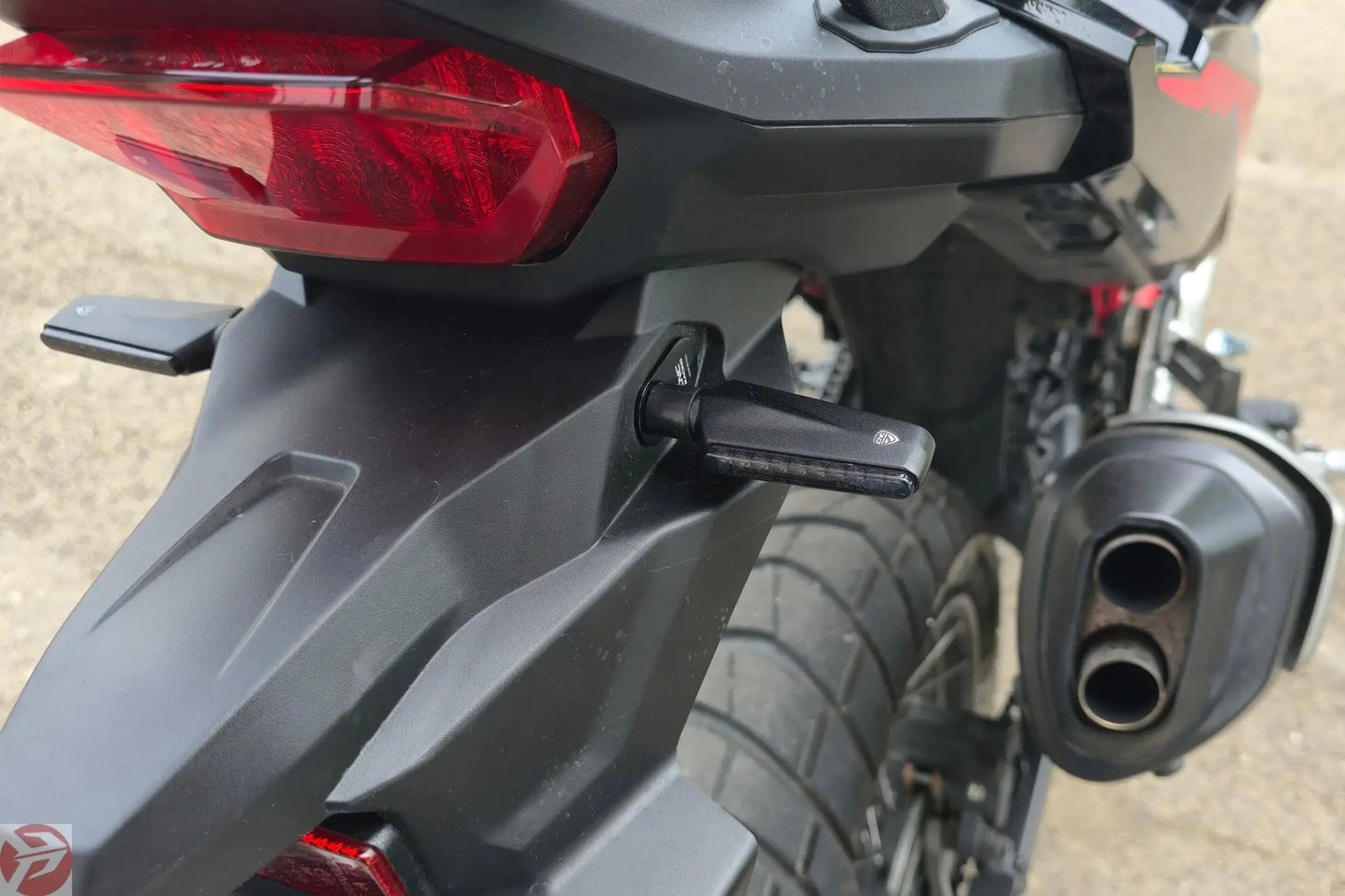 CNC Racing Aluminum turn indicator Led Sequential WING – Homologated