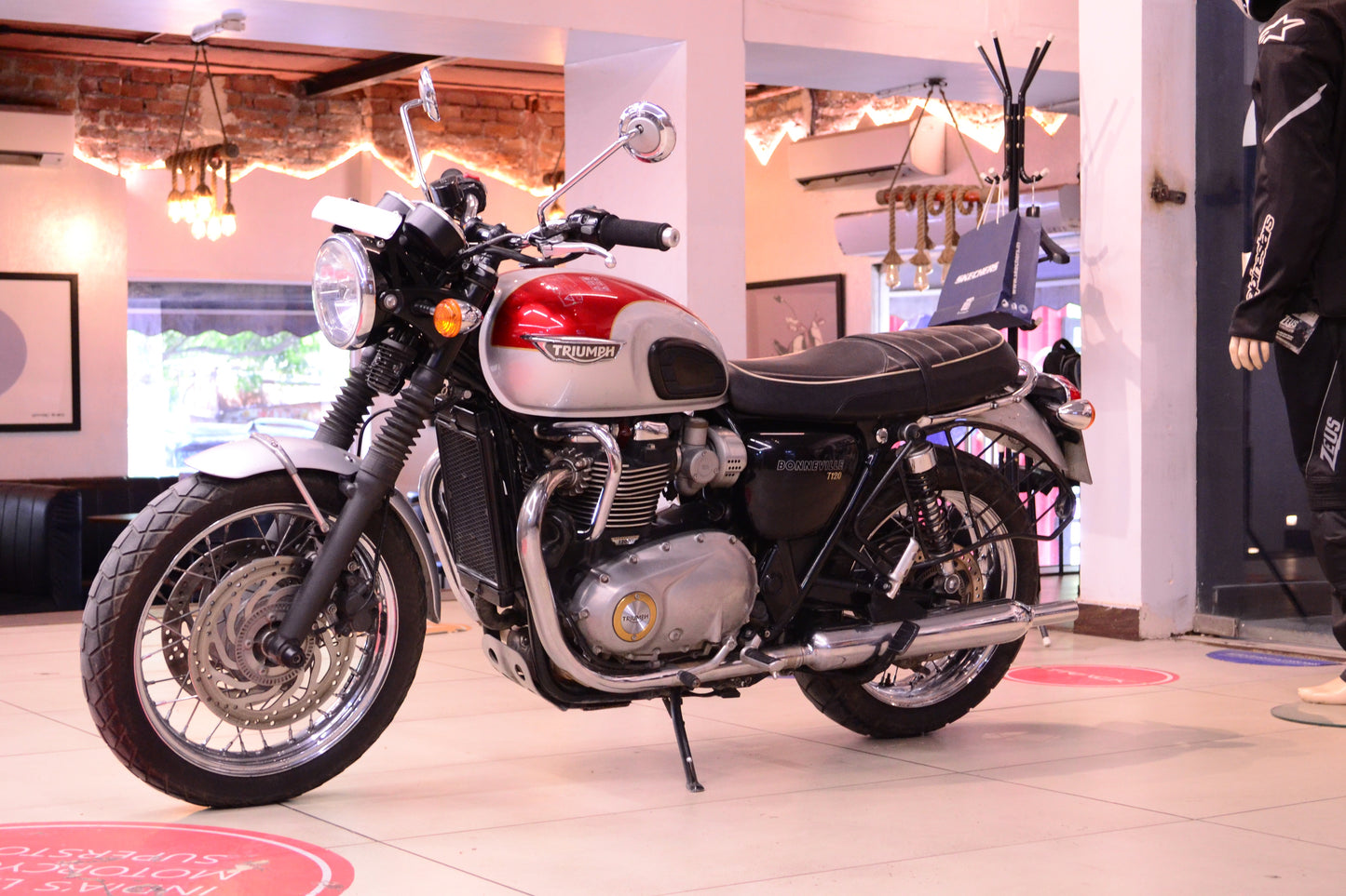 Triumph Bonneville T120 2018 CH Registered For Sale Pathpavers Garage