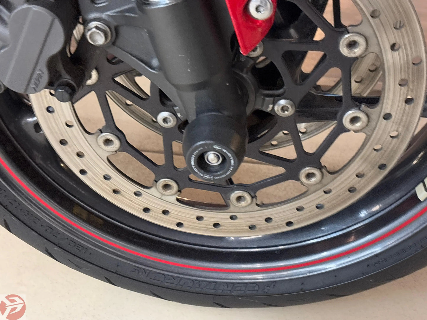 Triumph Street Triple 675 ABS (2016 - Chandigarh Registered) For SaleÂ