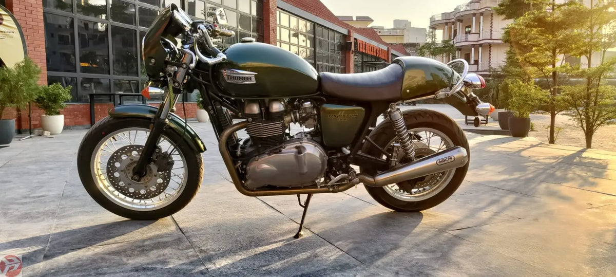 Triumph Thruxton 900 (2015 - Chandigarh Registered) For Sale