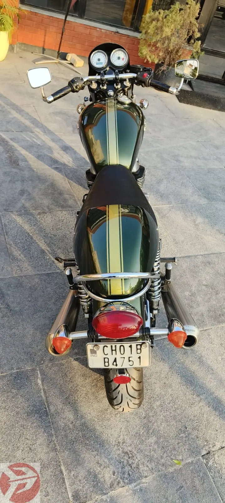 Triumph Thruxton 900 (2015 - Chandigarh Registered) For Sale