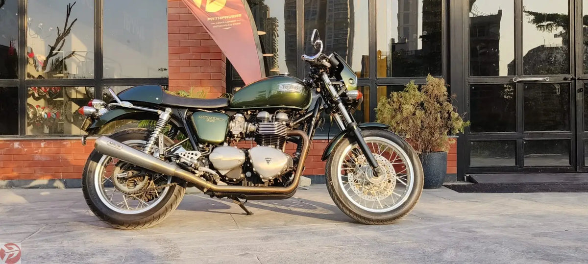 Triumph Thruxton 900 (2015 - Chandigarh Registered) For Sale