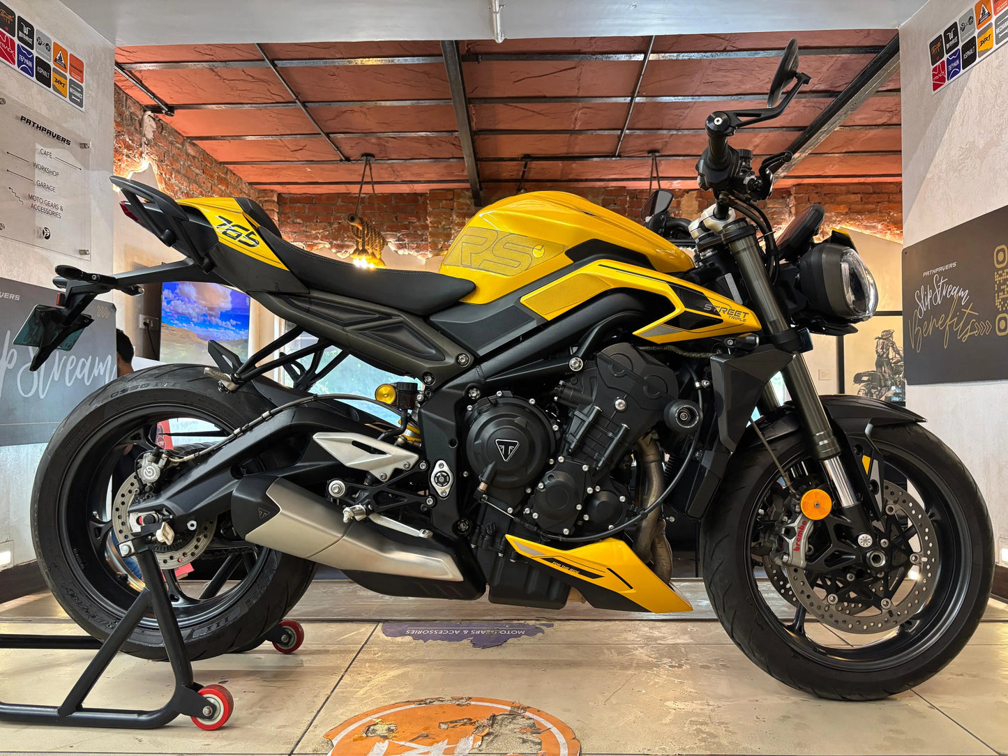 Triumph Street Triple RS 765 2023 DL Registered for Sale Pathpavers Garage