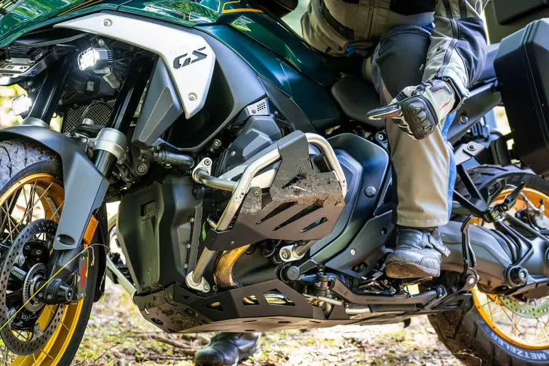 Wunderlich cylinder head protection for original engine protection bar R 1300 GS and GS Adventure - Set - black