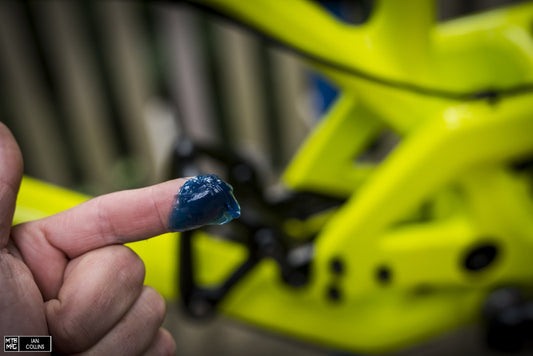 MAXIMA WATERPROOF GREASE Maxima