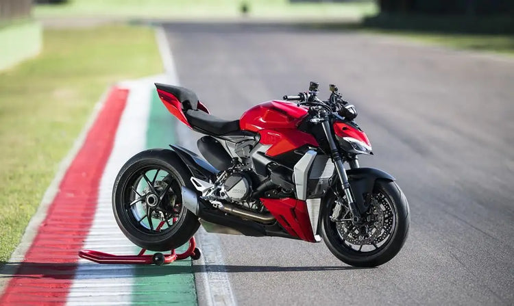 Ducati Streetfighter V2