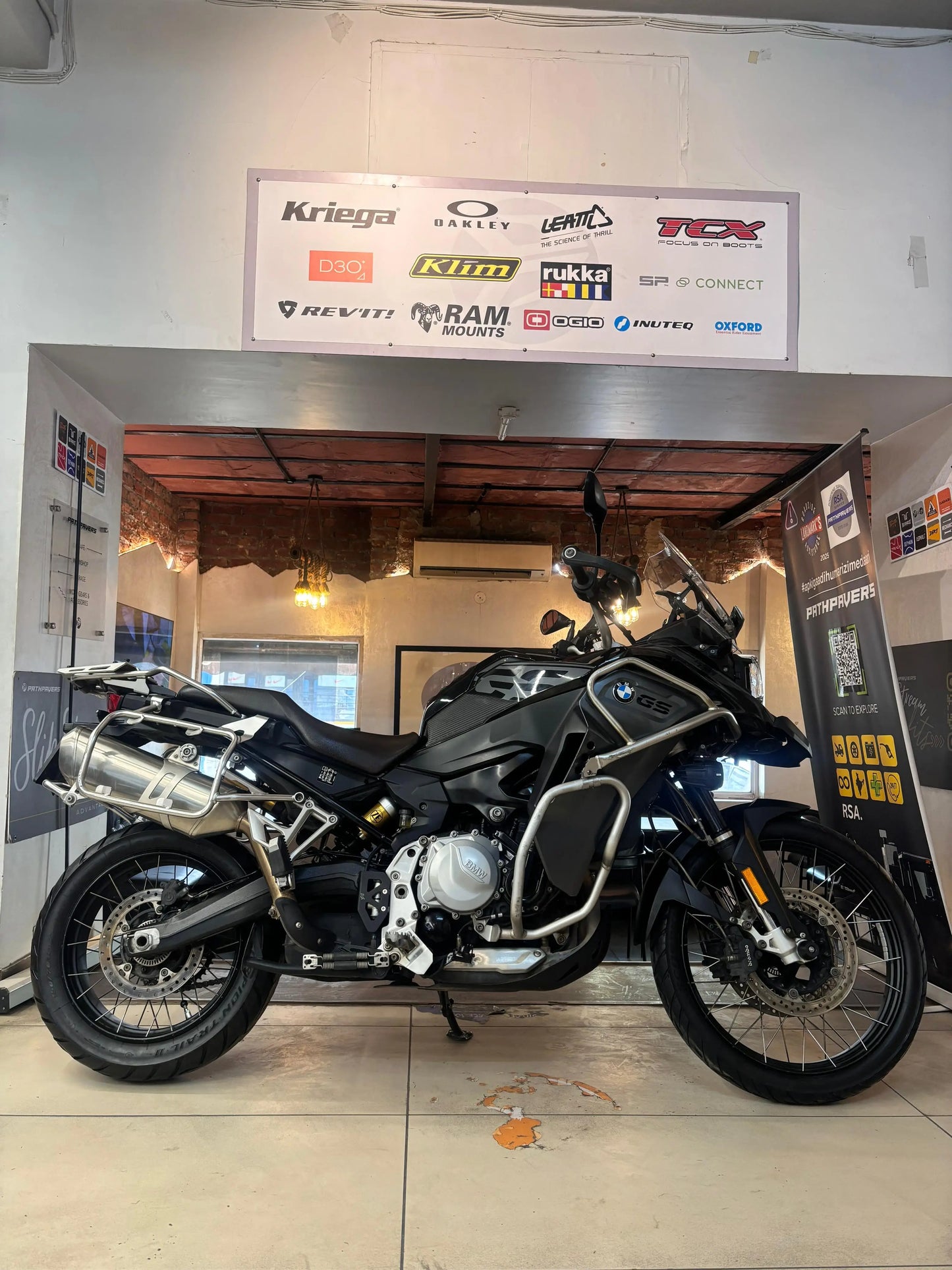 BMW F850 GSA (2022- KARNATAKA REGISTERED) FOR SALE 
