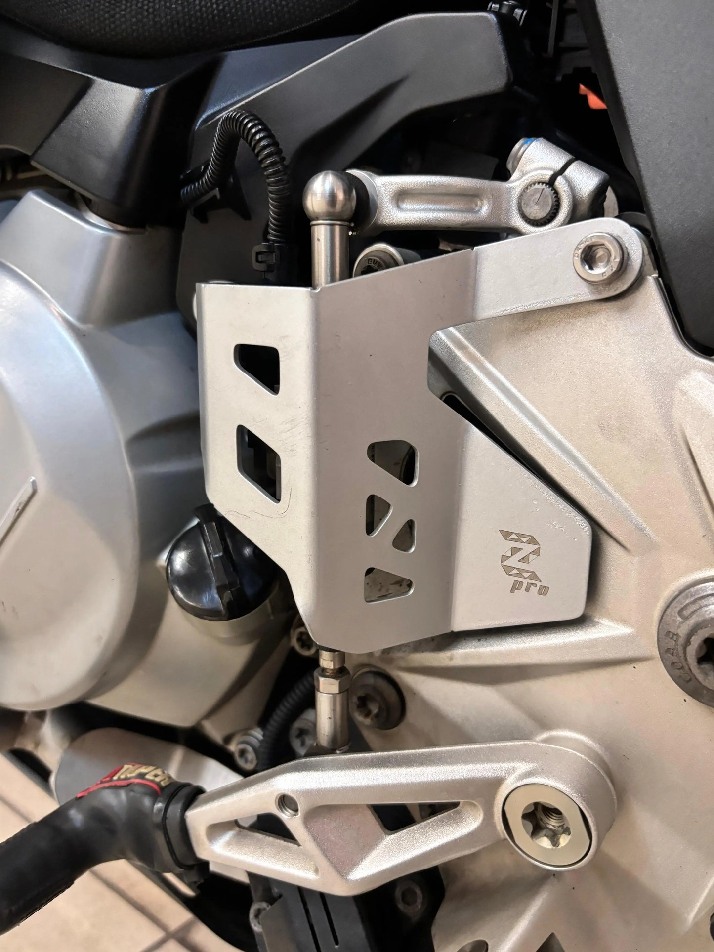 BMW F850 GSA (2022- KARNATAKA REGISTERED) FOR SALE 