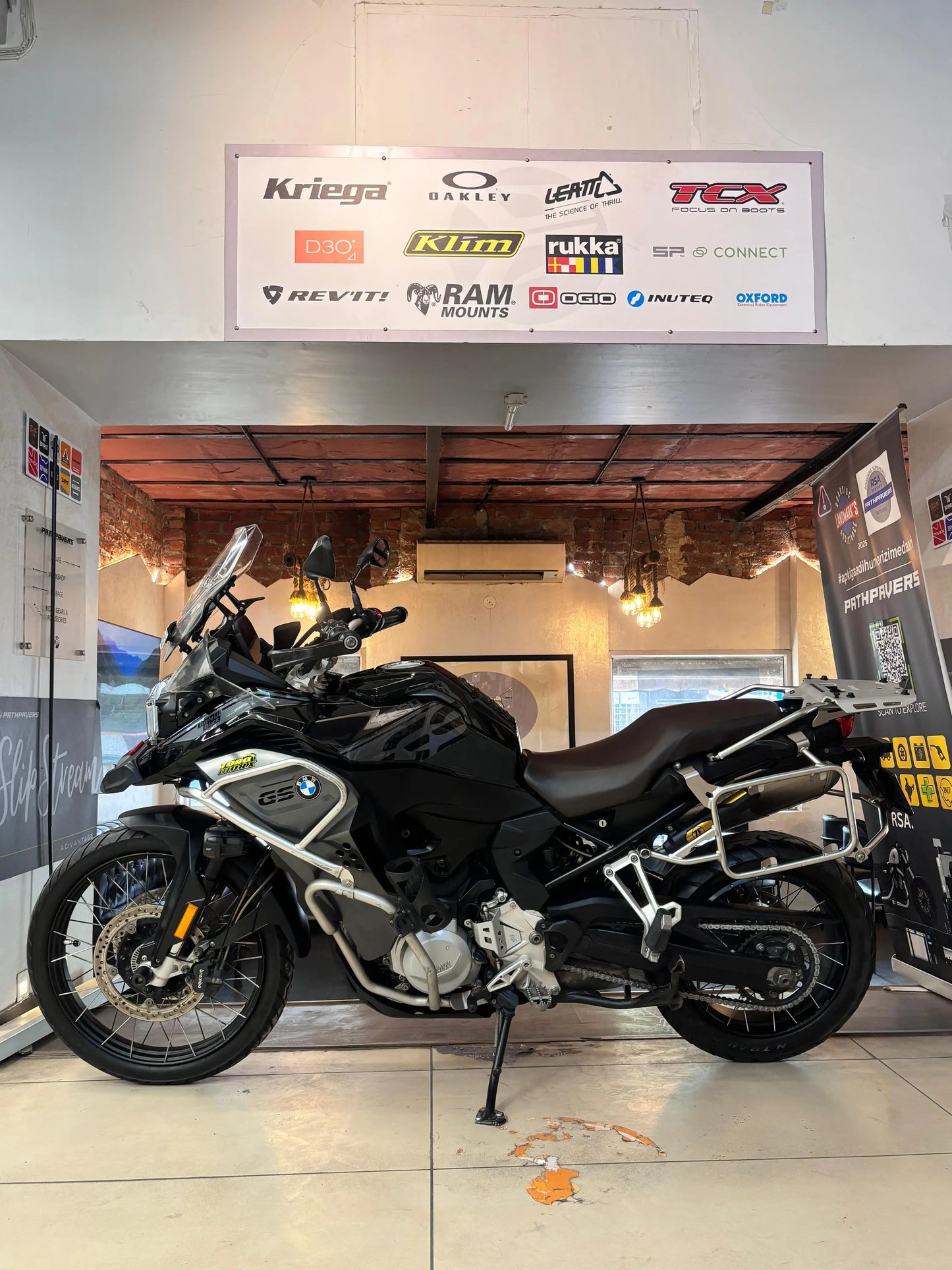 BMW F850 GSA (2022- KARNATAKA REGISTERED) FOR SALE 