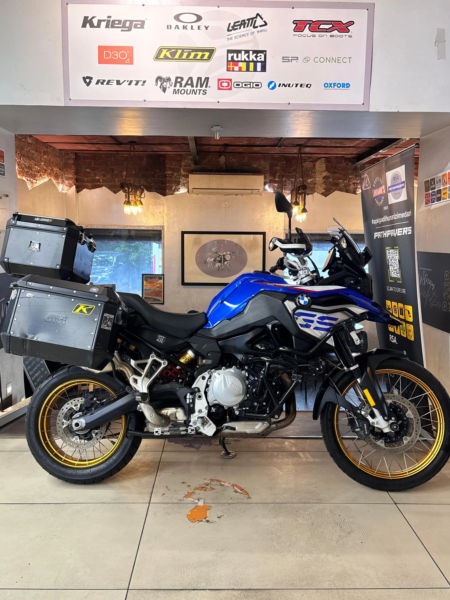 BMW F850GS (2022 - UP 16 REGISTERED) FOR SALE 