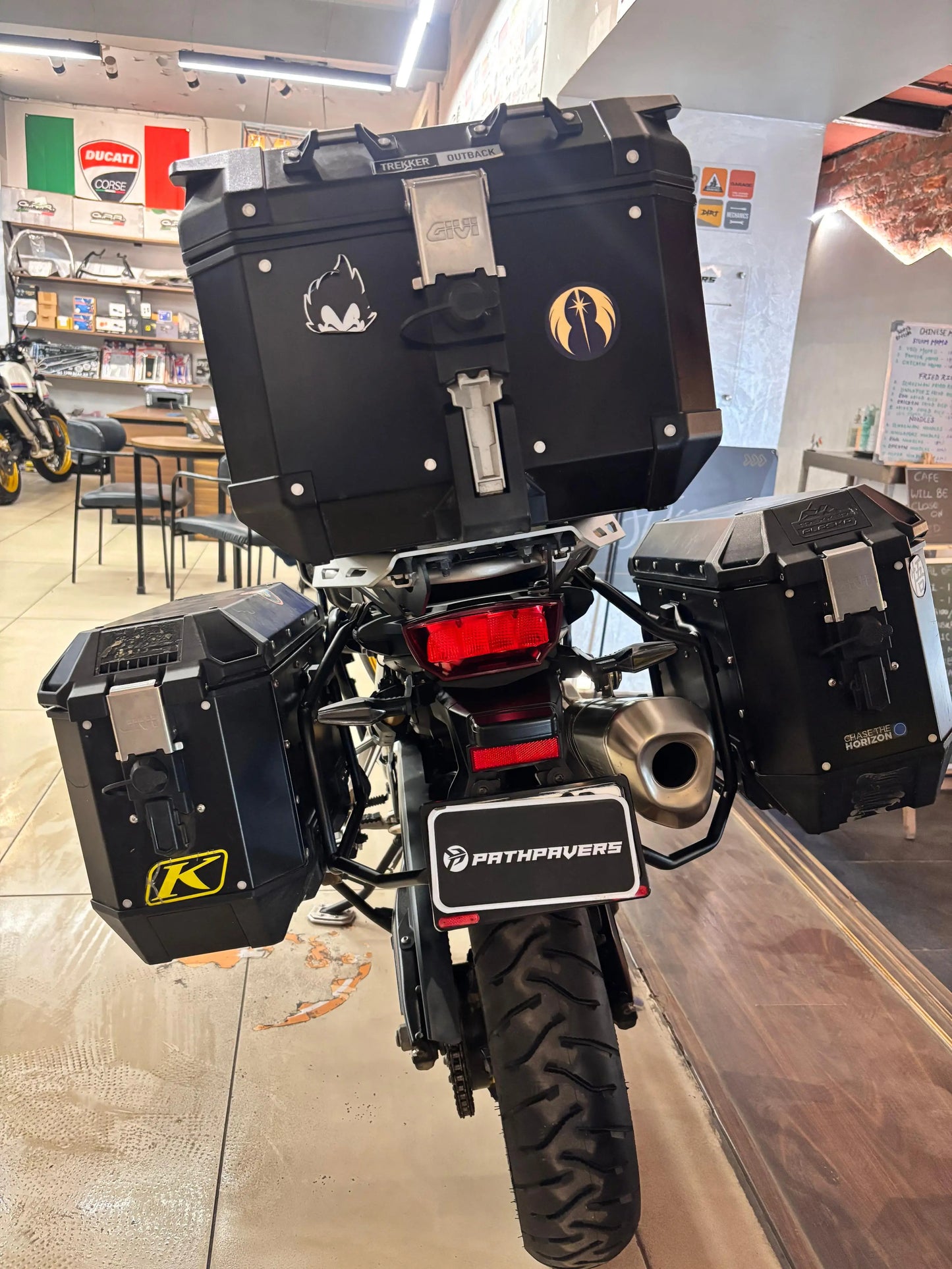 BMW F850GS (2022 - UP 16 REGISTERED) FOR SALE 