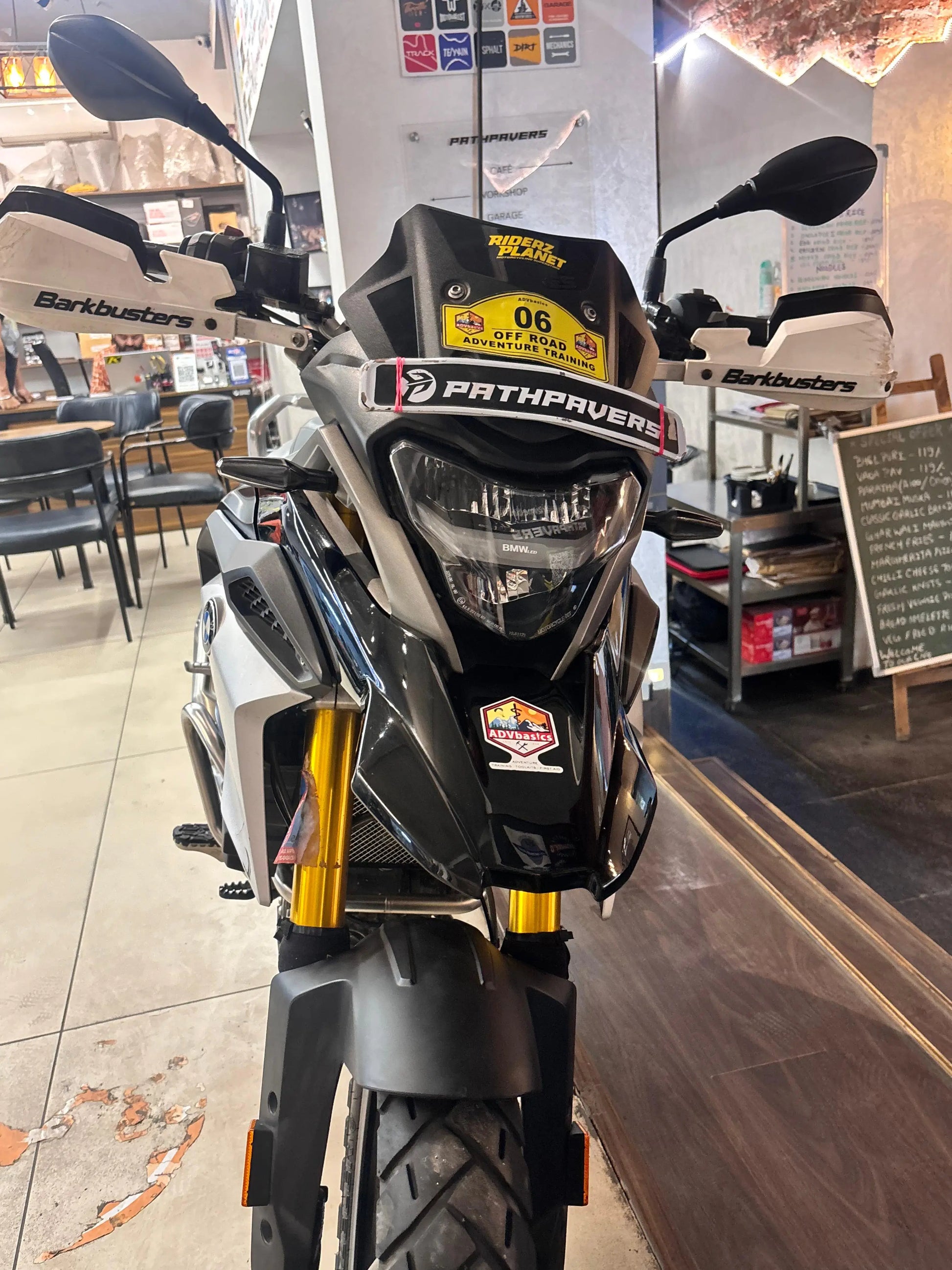 BMW G 310 GS (2023- U.P 14 REGISTERED) FOR SALE 