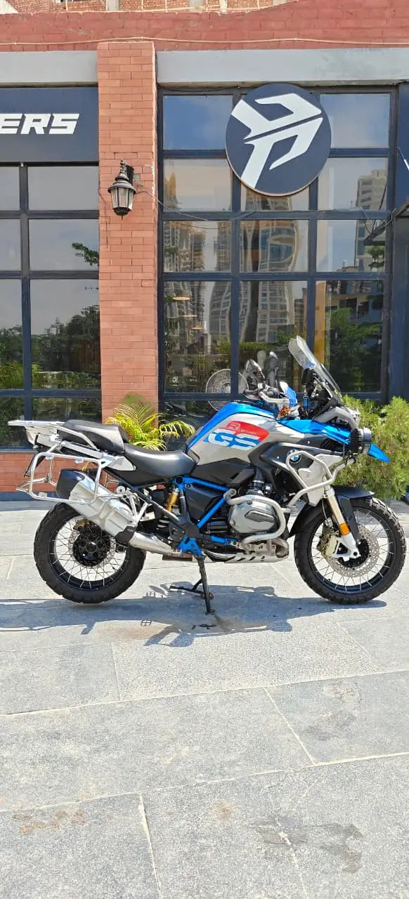 BMW R1200 GS (2018- GUJARAT REGISTERED) FOR SALE 