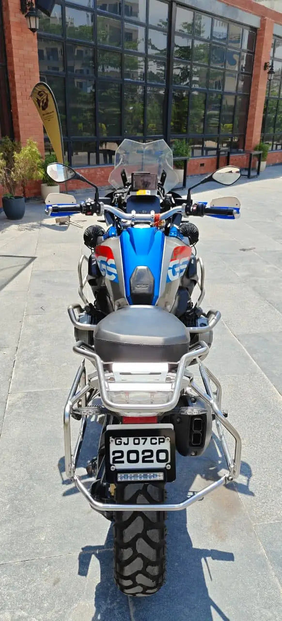 BMW R1200 GS (2018- GUJARAT REGISTERED) FOR SALE 