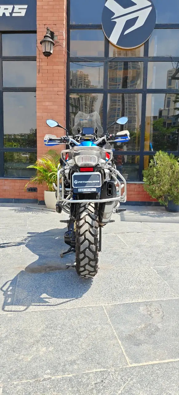 BMW R1200 GS (2018- GUJARAT REGISTERED) FOR SALE 