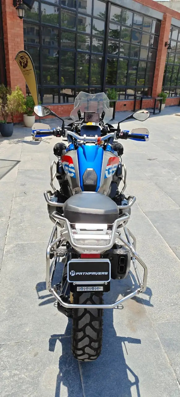 BMW R1200 GS (2018- GUJARAT REGISTERED) FOR SALE 