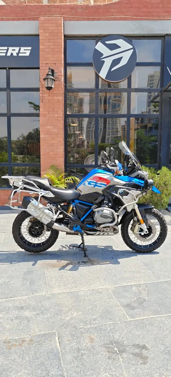 BMW R1200 GS (2018- GUJARAT REGISTERED) FOR SALE 