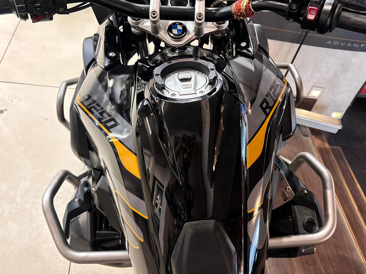 BMW R1250 GS (2020 - DL REGISTERED) FOR SALE 