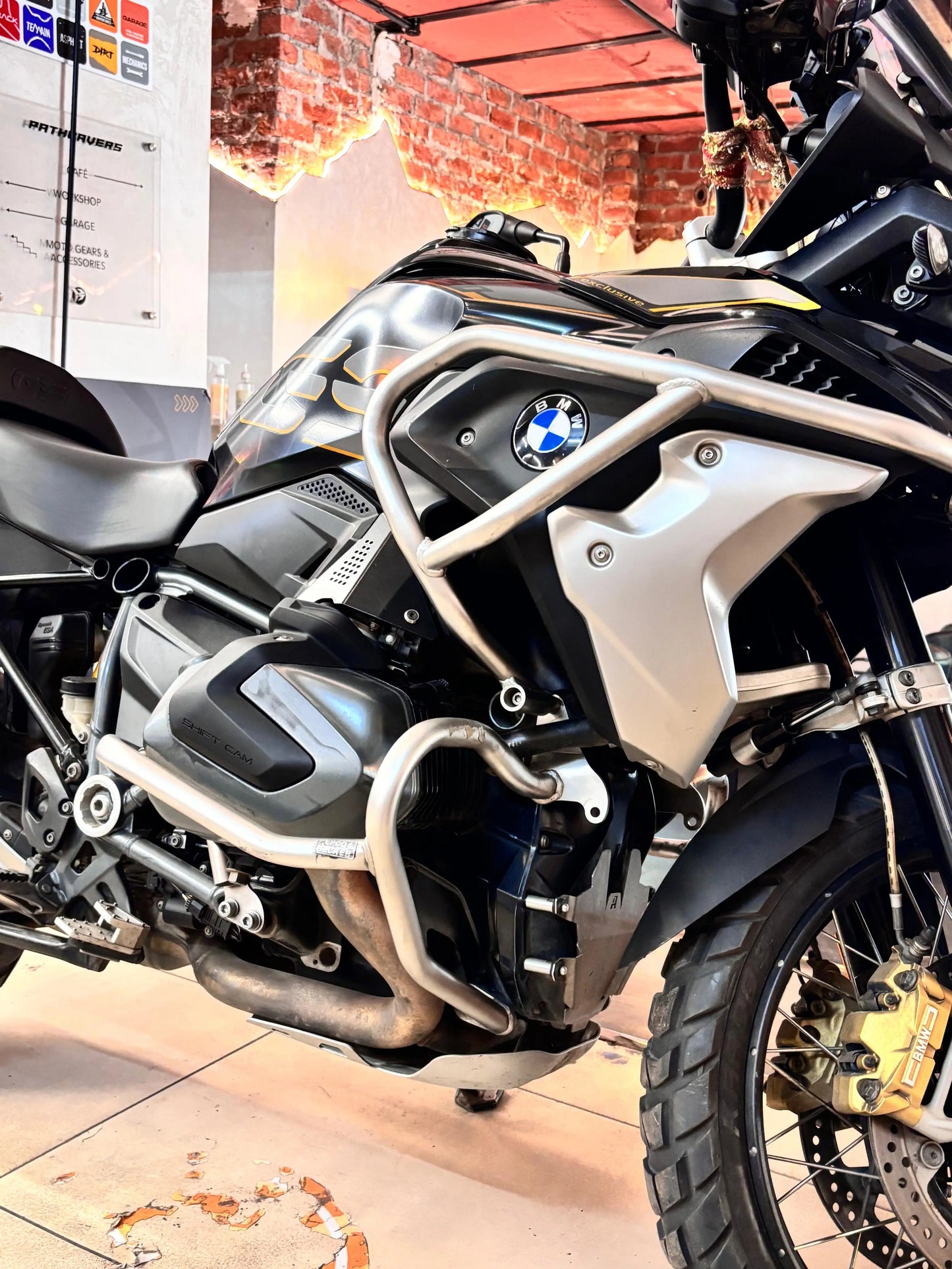 BMW R1250 GS (2020 - DL REGISTERED) FOR SALE