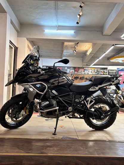 BMW R1250 GS (2020 - DL REGISTERED) FOR SALE