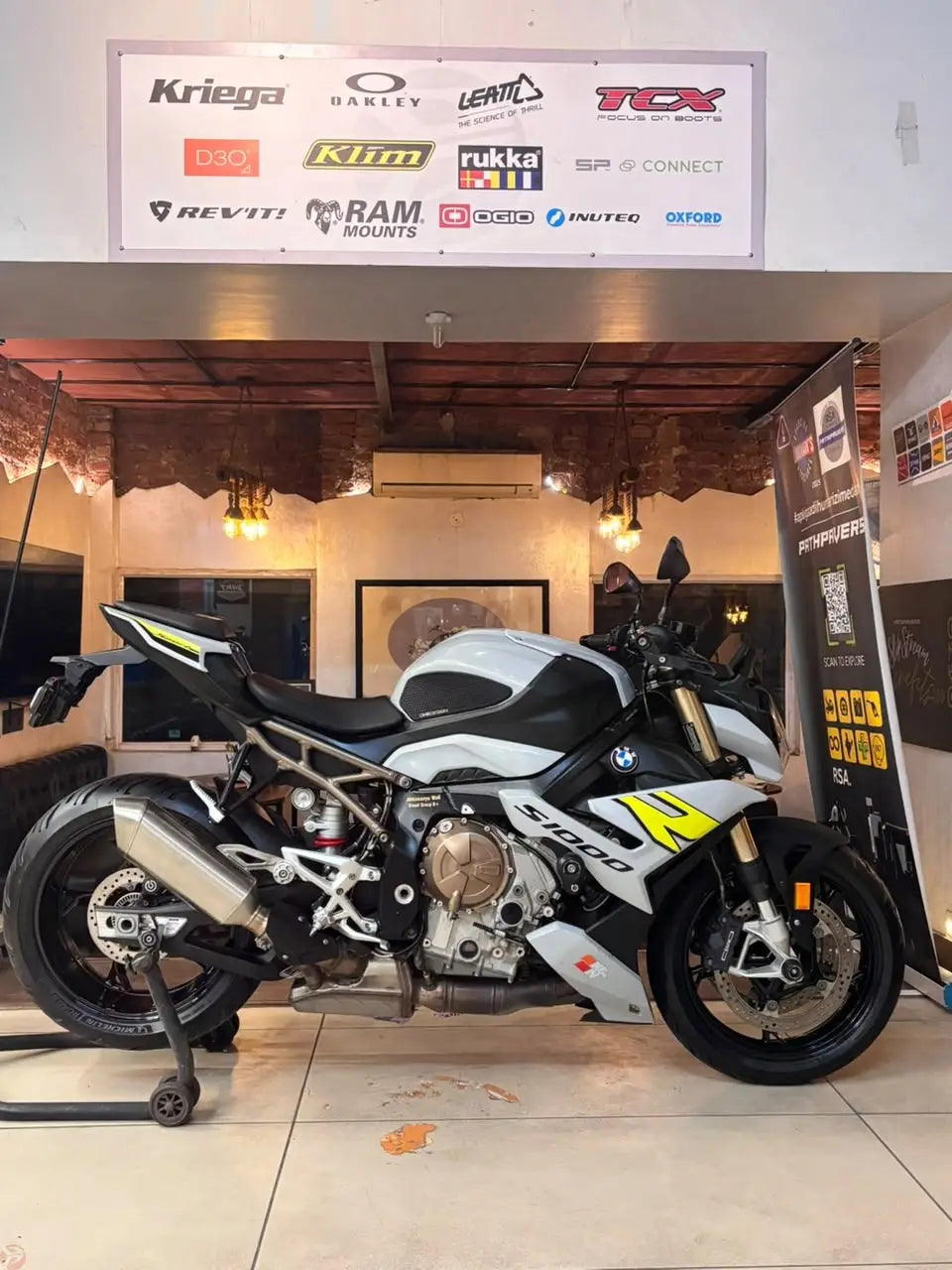 BMW S 1000 R Pro (2021- DL Registered) For Sale 
