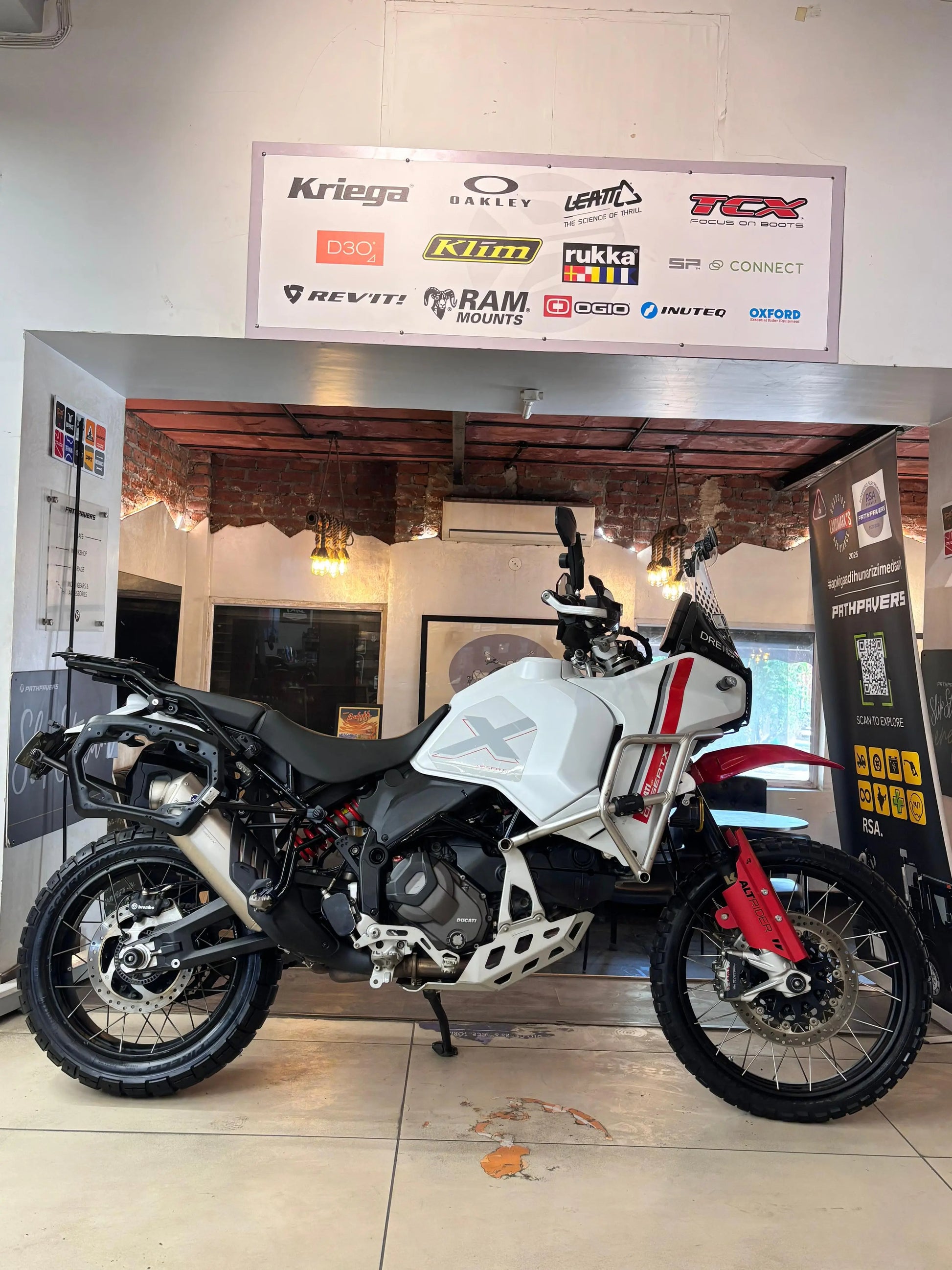 Ducati Desert X (2023- DL REGISTERED) FOR SALE 