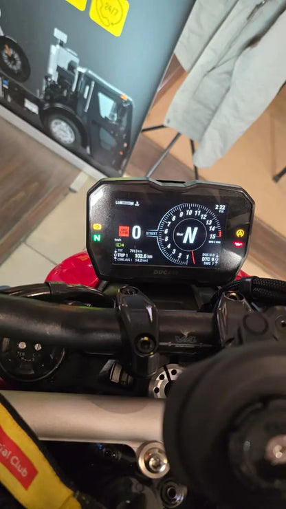 Ducati Streetfighter V4 (2024 - DL REGISTERED) FOR SALE 