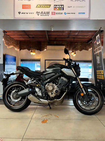 Honda CB 650R (2021- DL REGISTERED) FOR SALE 