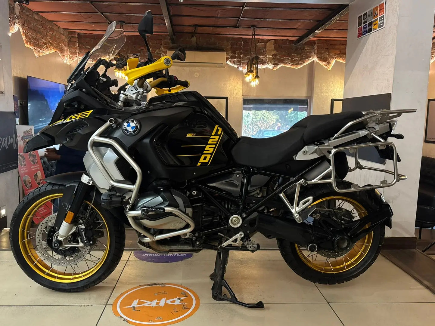 BMW R 1250 GSA- 2022 (GOA REGISTERED) FOR SALE Pathpavers Garage