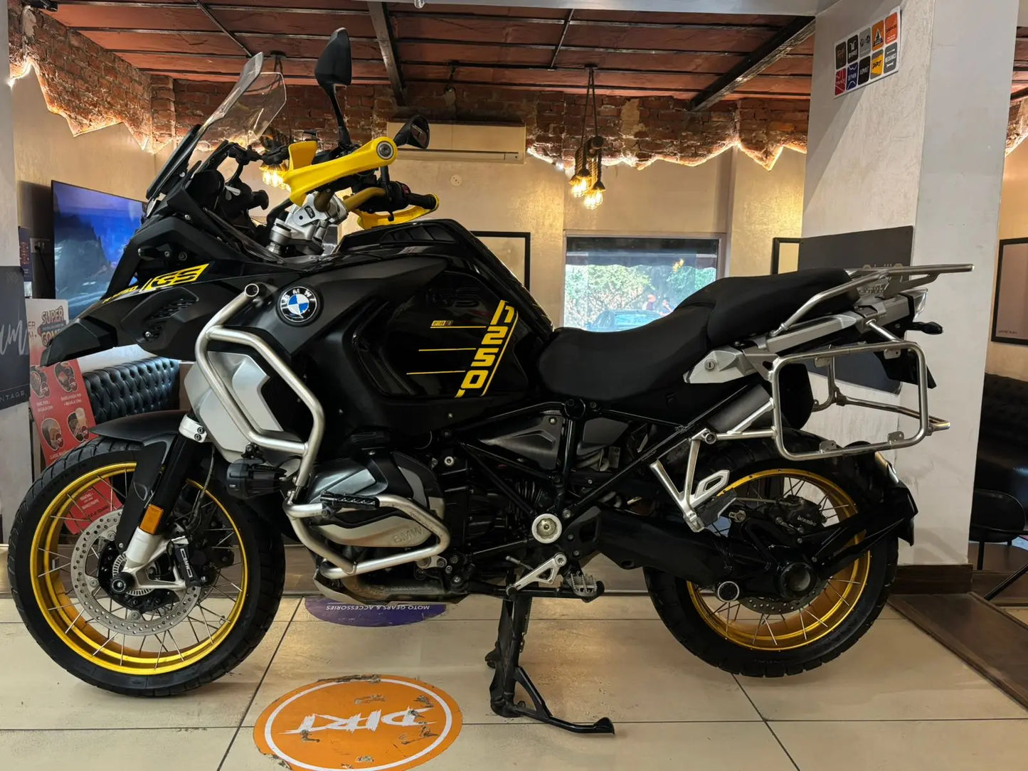 BMW R 1250 GSA- 2022 (GOA REGISTERED) FOR SALE Pathpavers Garage