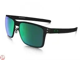Oakley Holbrook 