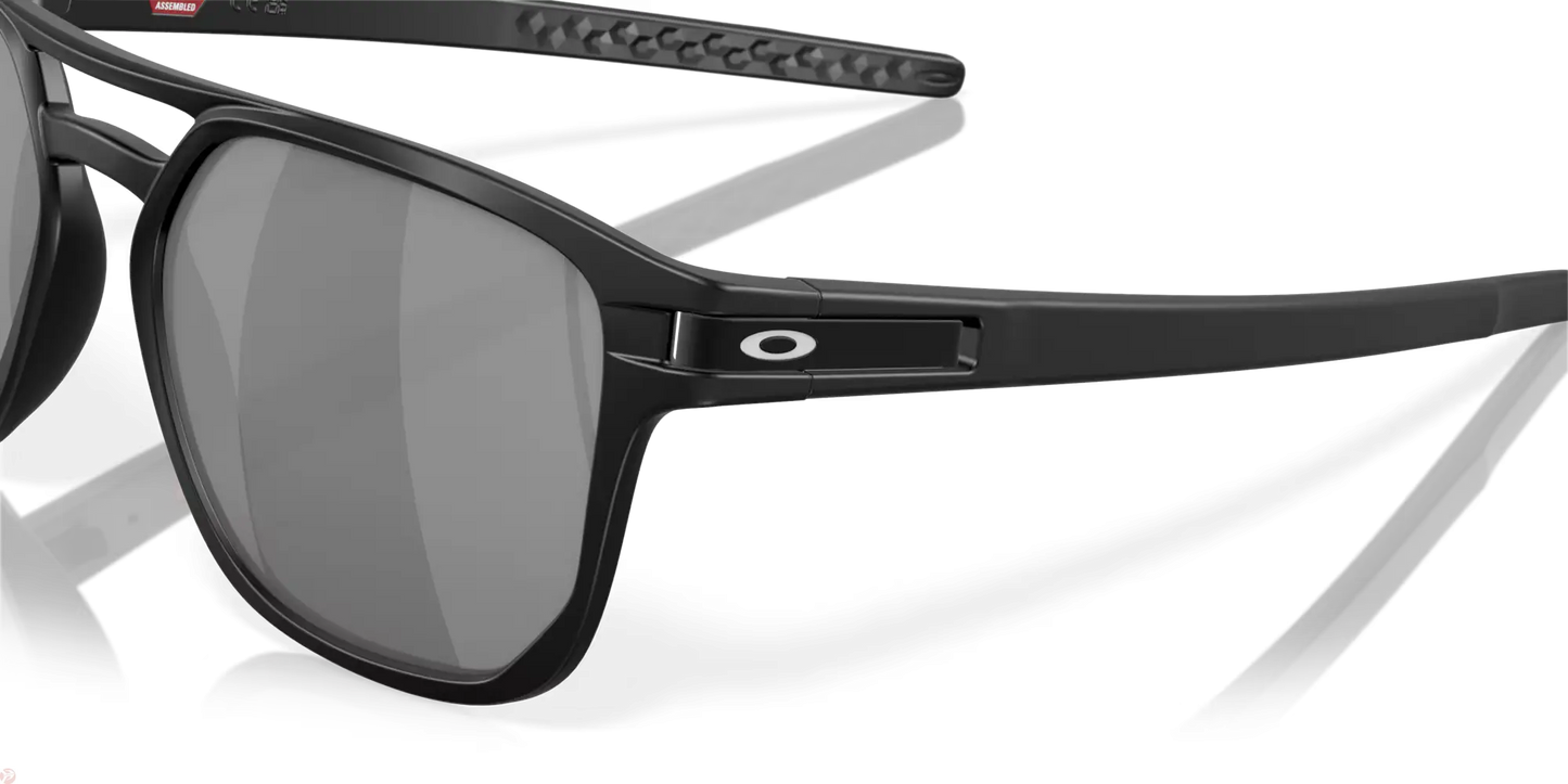 Oakley Latch™ Beta- prizm black polarized Lenses,  matte black Frame 