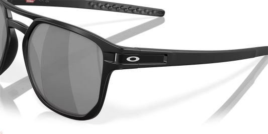 Oakley Latch™ Beta- prizm black polarized Lenses,  matte black Frame 