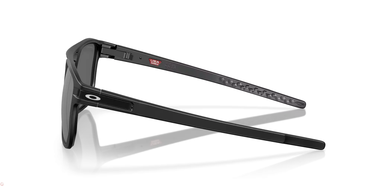 Oakley Latch™ Beta- prizm black polarized Lenses,  matte black Frame 