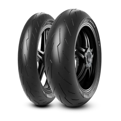 Pirelli Daiblo Rosso 4 