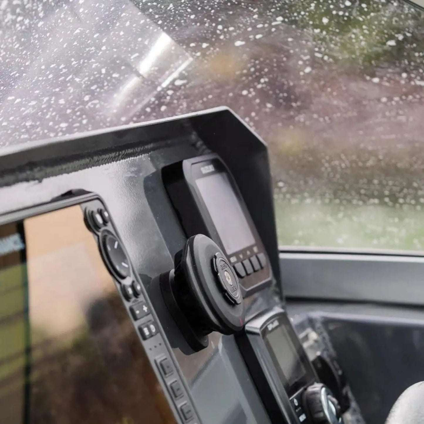 Quad Lock 12V-24V Waterproof Wireless Charging Head - Hardwired, IP67 Rated, Fast Charging, Secure Phone Mount 