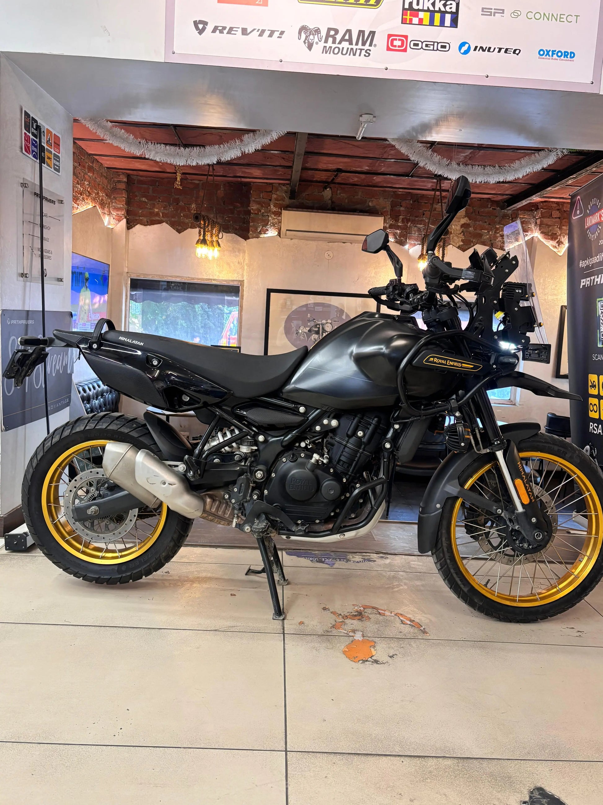Royal Enfield Himalayan 450 (2024 - HR REGISTERED) FOR SALE 