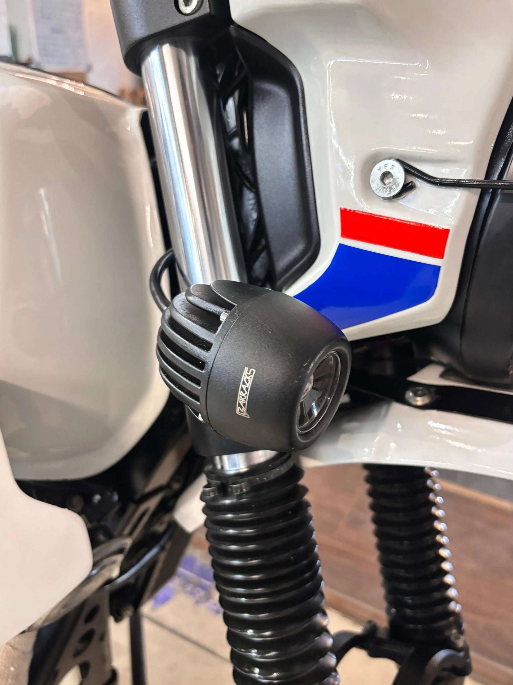 Royal Enfield Scram 411 (2022 - UP REGISTERED) FOR SALE 