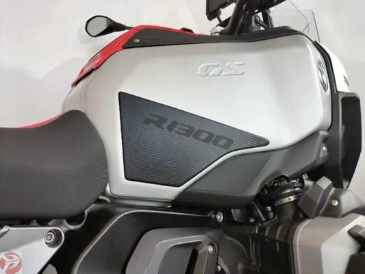 Rubba Tech Ergonomics - Tank and Knee Pads for BMW R1300GS Adventure 