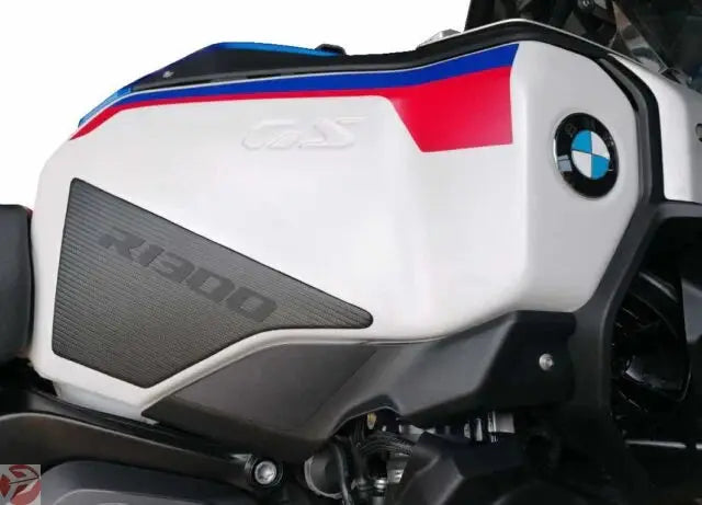 Rubba Tech Ergonomics - Tank and Knee Pads for BMW R1300GS Adventure 