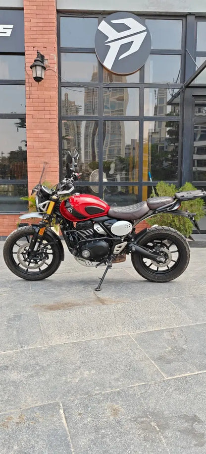 TRIUMPH SCRAMBLER 400X (2024- HR REGISTERED) FOR SALE 
