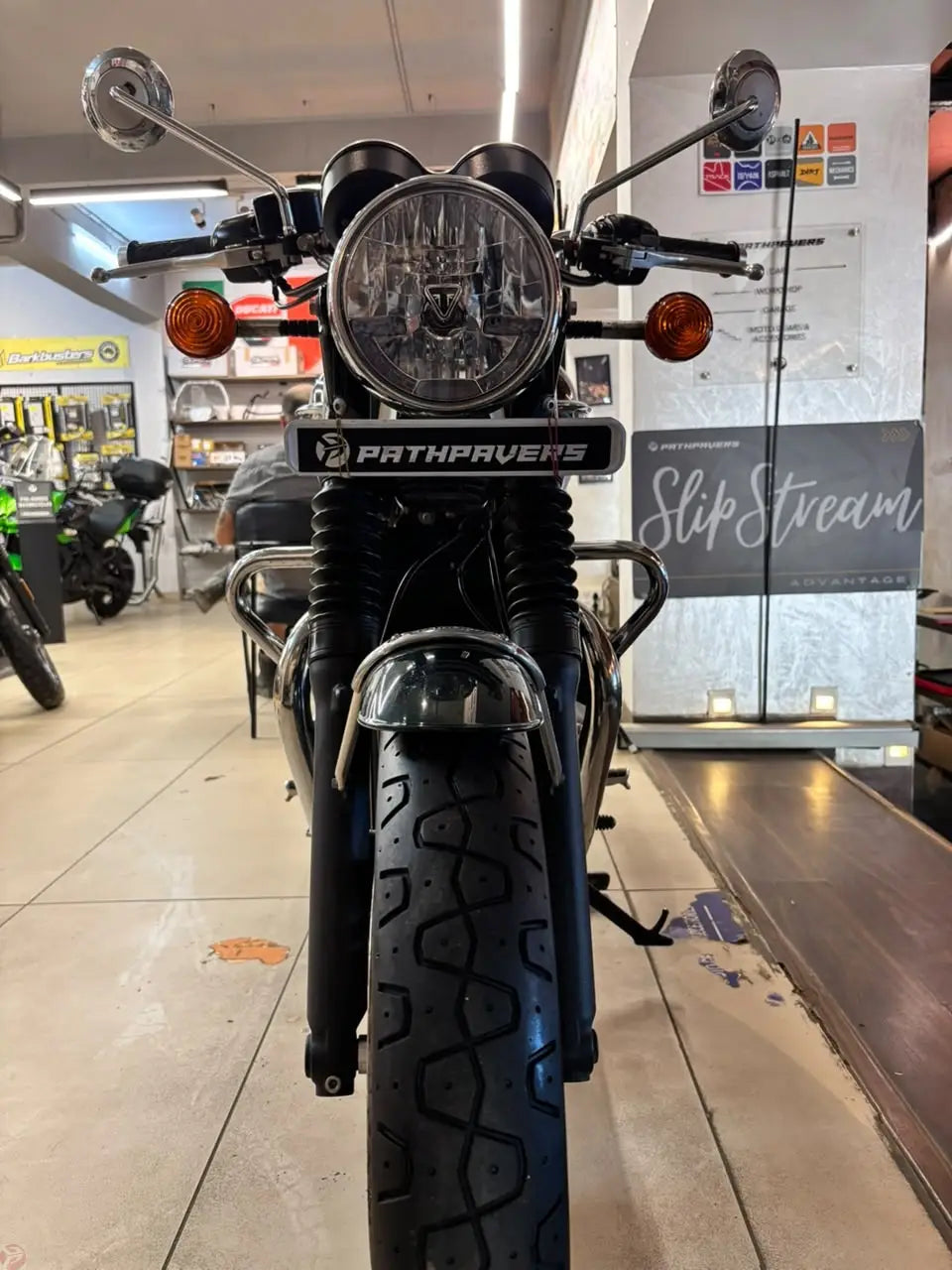 Triumph Bonneville T120 (2017- DL REGISTERED) FOR SALE 