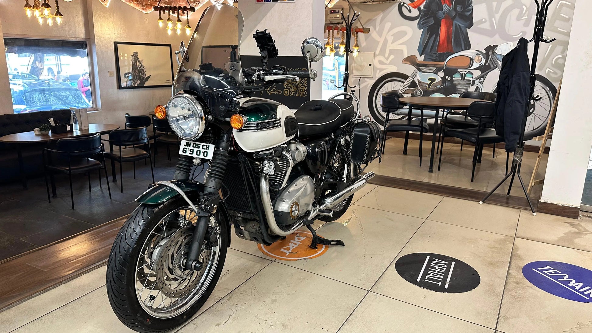 Triumph Bonneville T120 2019 (JHARKHAND REGISTERED) FOR SALE Pathpavers Garage