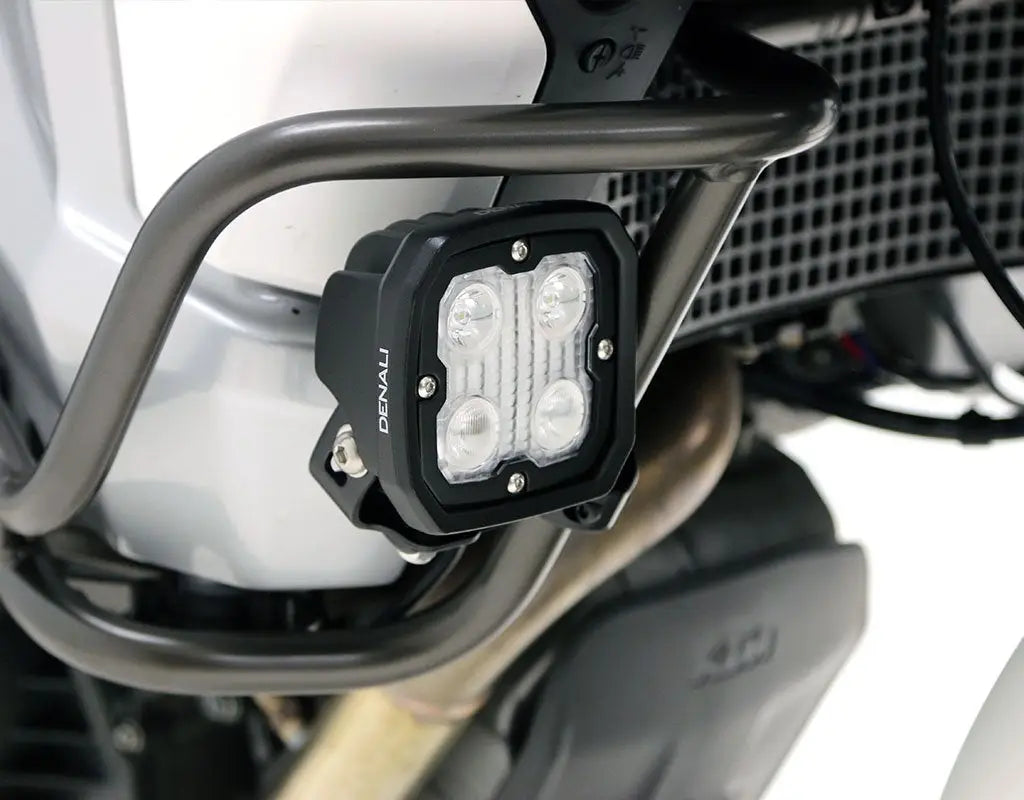 Denali Auxilary Light Mounts For Crashbar 21-29mm 