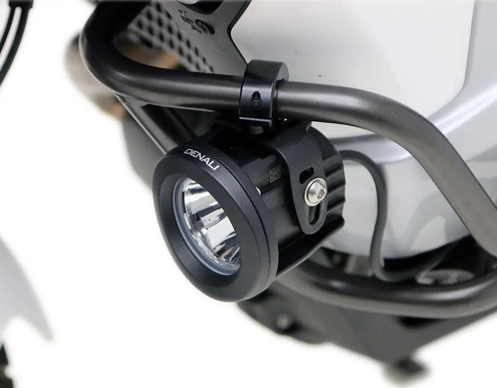 Denali Auxilary Light Mounts For Crashbar 21-29mm 