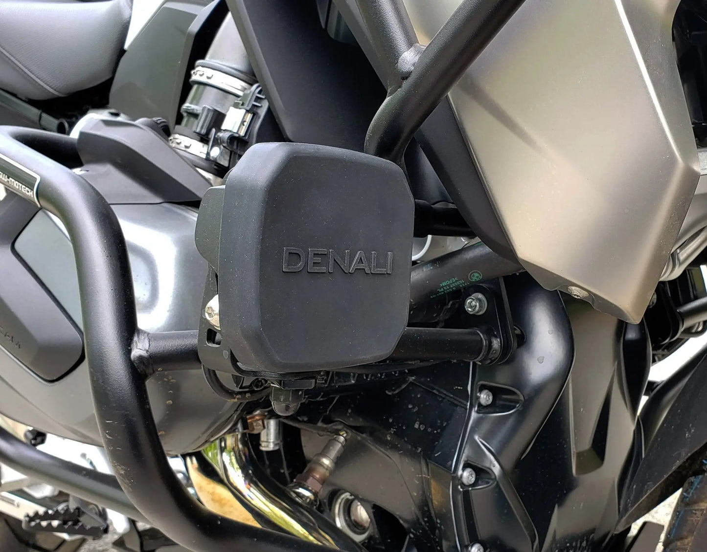 Denali D4 Blackout Cover Kit 