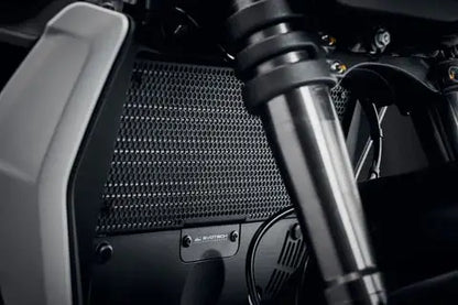 Evotech Performance Radiator & Oil Cooler Guard Set For Ducati Streetfighter V2  (2022+) 
