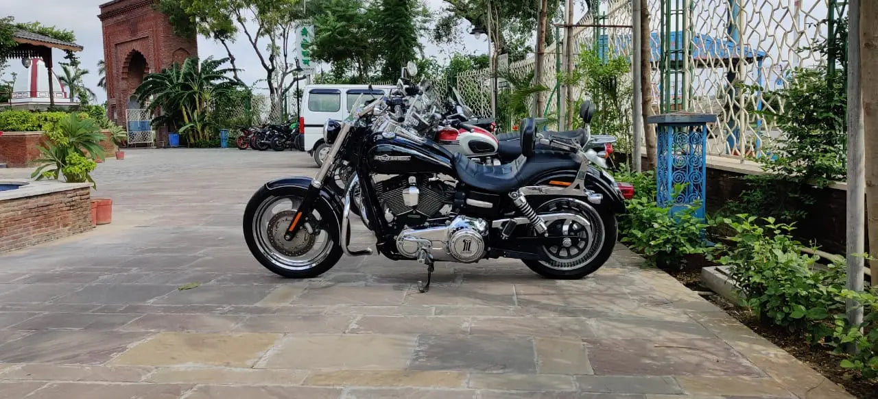 Harley Davidson SuperGlide Custom For Sale (2013 Registered) 