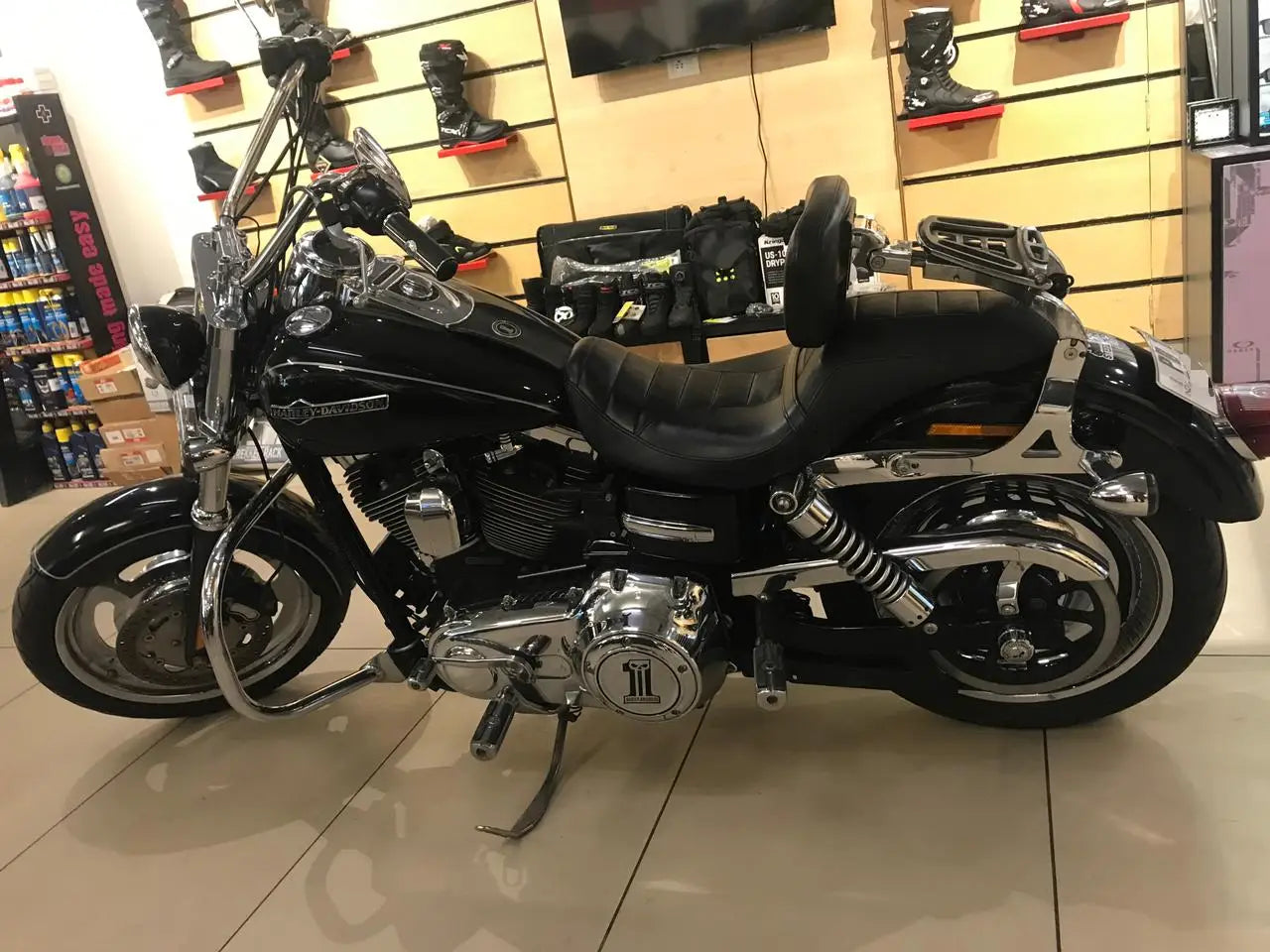 Harley Davidson SuperGlide Custom For Sale (2013 Registered) 